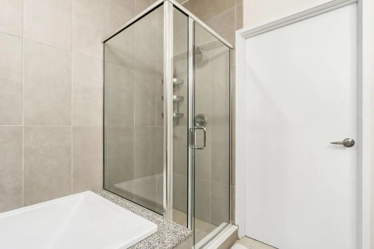 Luxury Lofted 1 Bed Unit With Hot Tub And Pool Apartment Columbus 0*,  United States
